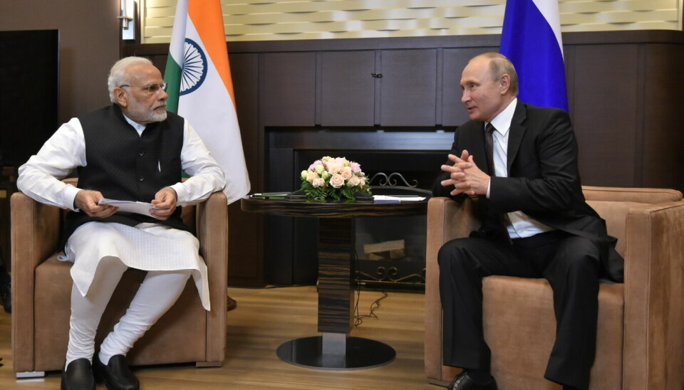 India støtter Russland med kjøp av olje.